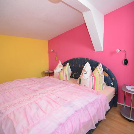 Holiday Home In Neustadt Am Rennsteig With Pond 외부 사진