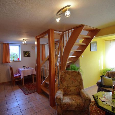 Holiday Home In Neustadt Am Rennsteig With Pond 외부 사진