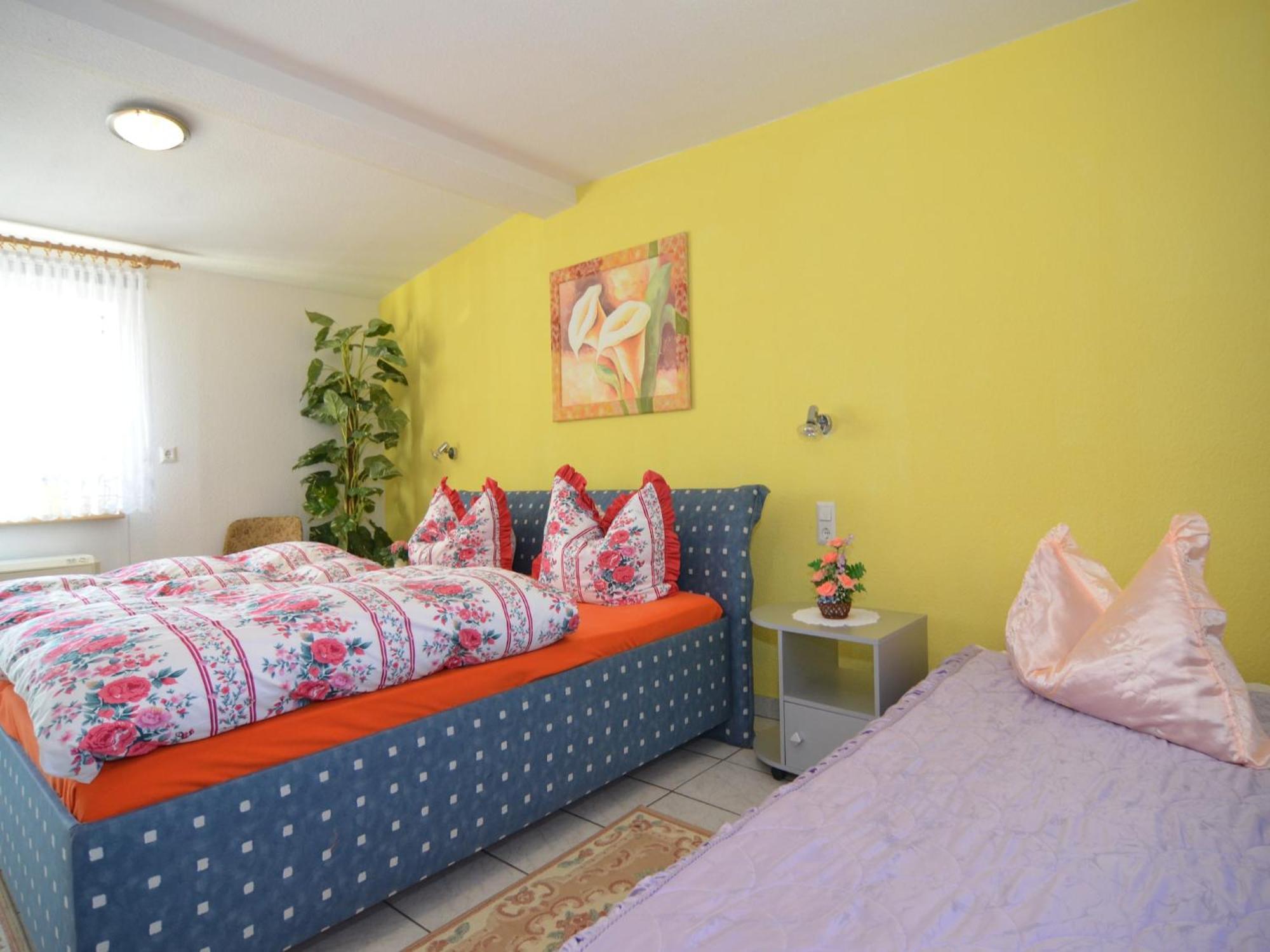 Holiday Home In Neustadt Am Rennsteig With Pond 외부 사진