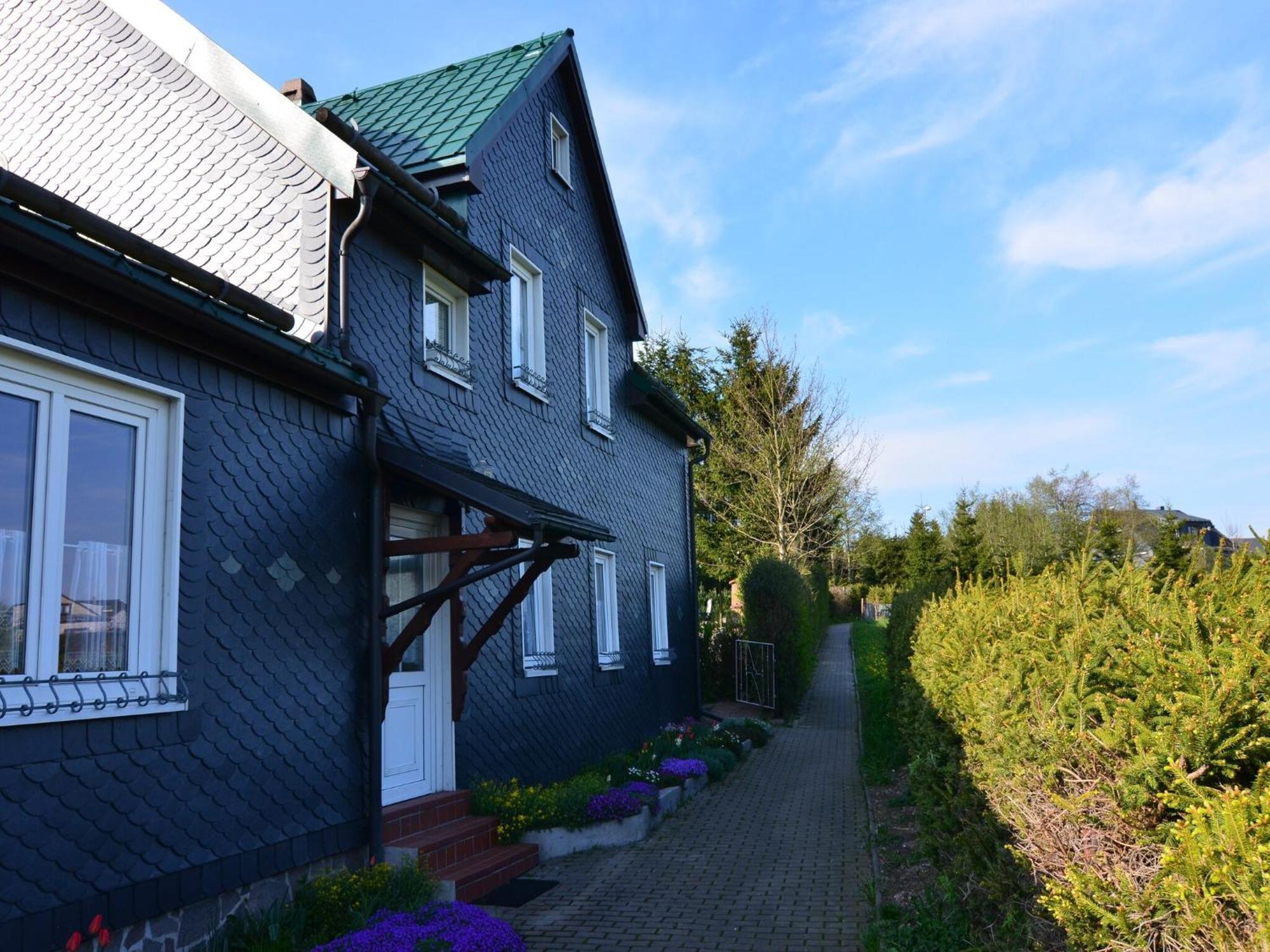 Holiday Home In Neustadt Am Rennsteig With Pond 외부 사진